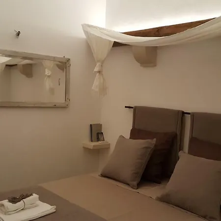 Casina Gido Parabita