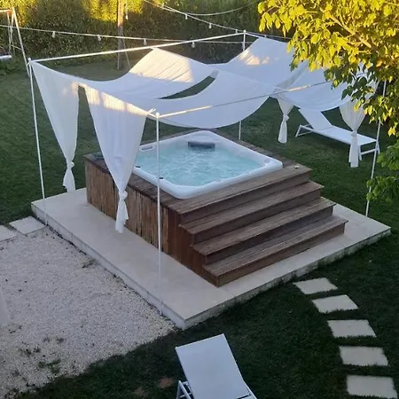 Casina Gido Parabita
