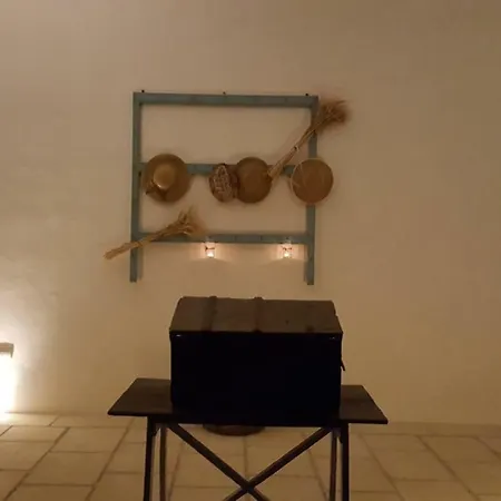 Casina Gido Parabita